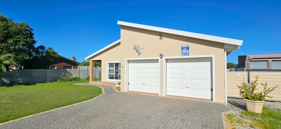 3 Bedroom Property for Sale in Franskraal Western Cape